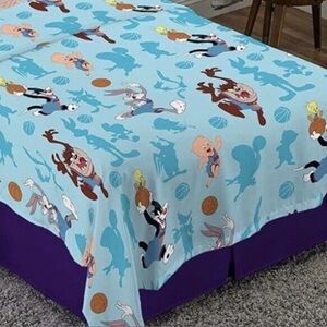 Space Jam A New Legacy polyester twin flat sheet LooneyTunes Bugs Taz Porky 2021